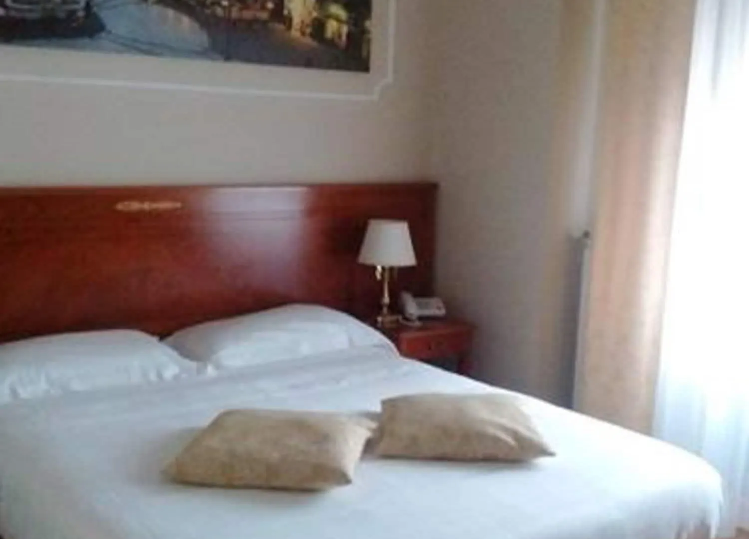 Hotel Centrum Aeroporto di Catania Fontana Rossa
