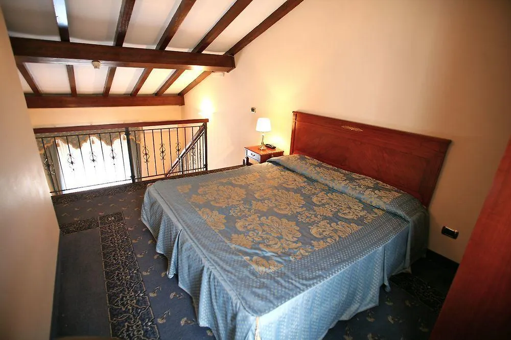 Hotel Centrum Catania 3*,  Italy