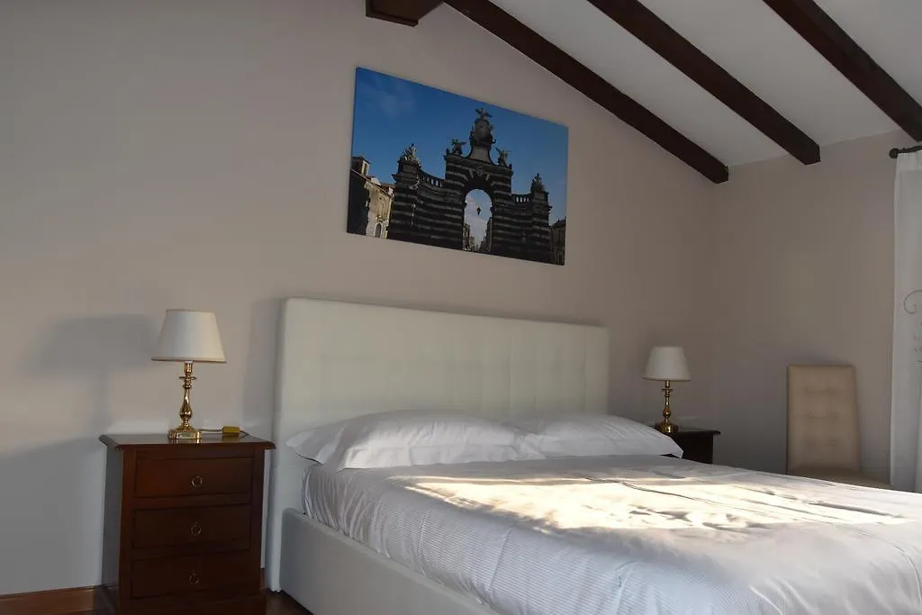 Hotel Centrum Aeroporto di Catania Fontana Rossa Italia