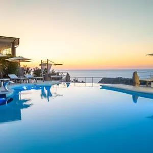 **** Hotell Bajaloglia Italien